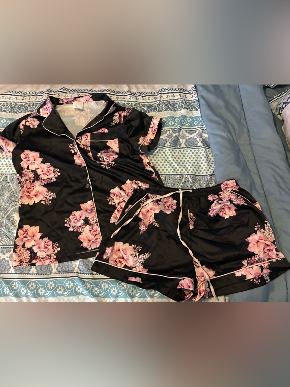 Lerose Stories Floral Pajamas Women’s